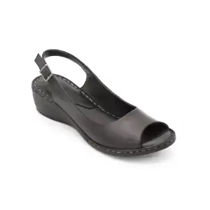 402 İZZ Hakiki Deri Bayan Sandalet Siyah