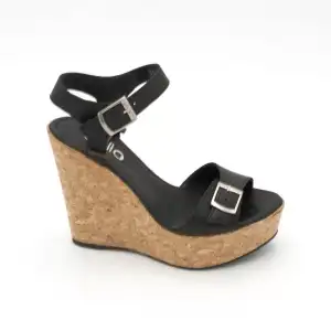 051 BLL Hakiki Deri Tank Topuk Bayan Sandalet Siyah