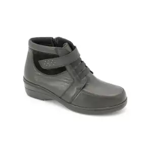 305 PTK Hakiki Deri Comford Cırtlı Bayan Bot Siyah Poli