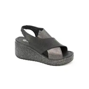 18000 PKR Hakiki Deri Bayan Sandalet Siyah Simli Taban