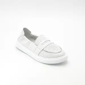 6000 DMT Hakiki Deri Bayan Ayakkabı Beyaz Delikli Loafer