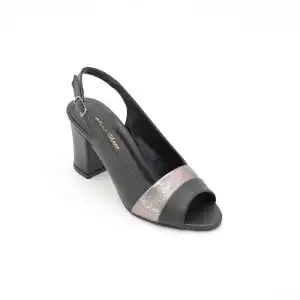 802 SRF Klasik Bayan Ayakkabı Siyah Garni