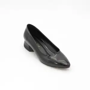 SRF 701 Klasik Bayan Ayakkabı Stiletto 4 cm Siyah Rugan