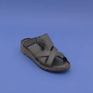 EKN 012 Hakiki Deri  Bayan Terlik Siyah