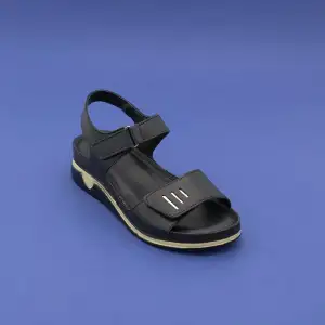 EKN M22 Hakiki Deri Bayan Sandalet Siyah