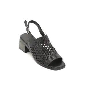 İZZ 12105 Hakiki Deri Bayan Sandalet 6 cm Siyah