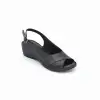 419 İZZ Hakiki Deri Bayan Sandalet Siyah