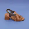 İZZ 12104 Hakiki Deri Bayan Sandalet 6 cm Taba