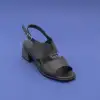 İZZ 12122 Hakiki Deri Bayan Sandalet 6 cm Siyah