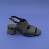 İZZ 12122 Hakiki Deri Bayan Sandalet 6 cm Siyah
