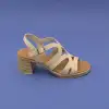 İZZ 13134 Hakiki Deri Bayan Sandalet 6 cm Bej