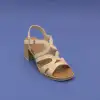 İZZ 13134 Hakiki Deri Bayan Sandalet 6 cm Bej