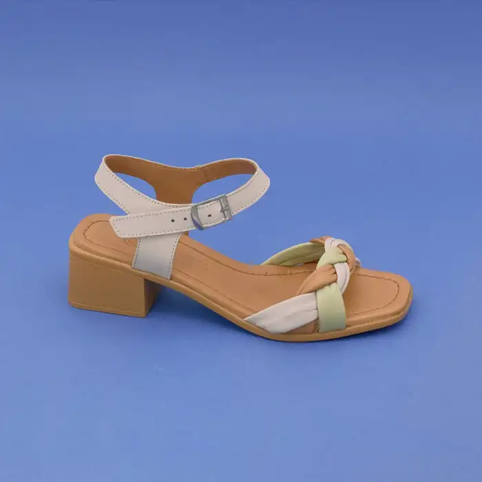 1011 YVZ Hakiki Deri Bayan Sandalet Taş Garni