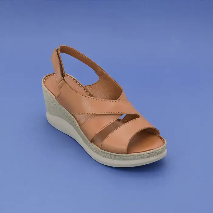 307 EKN Hakiki Deri Bayan Sandalet Taba