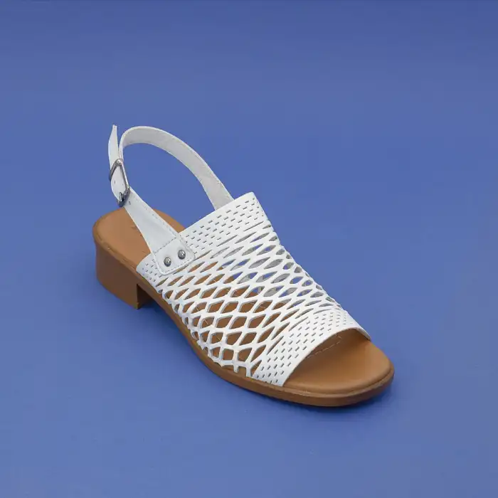 6001 IZZ Hakiki Deri Bayan Sandalet Beyaz