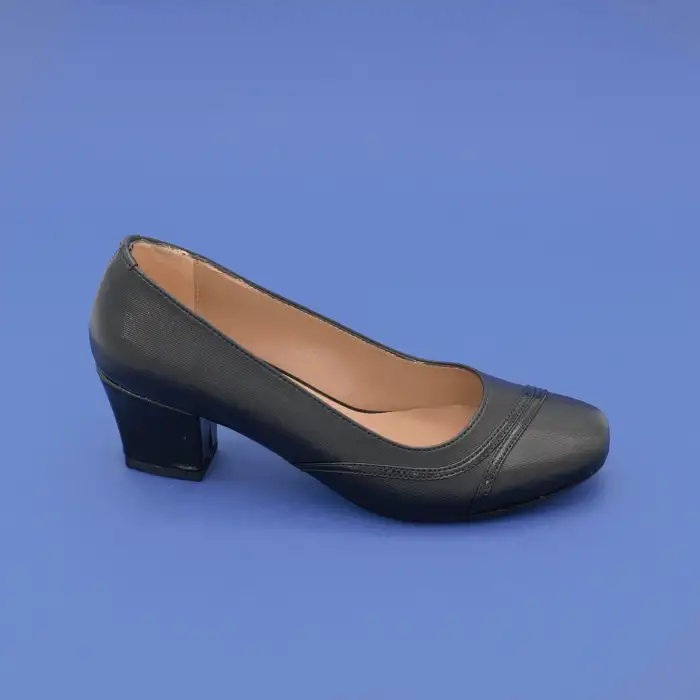 8617 Klasik Bayan Ayakkabı 5.5 cm Siyah