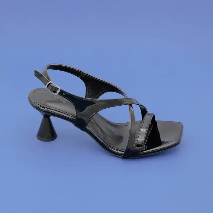 900 BNO Abiye Bayan Ayakkabı 7 cm Siyah Rugan