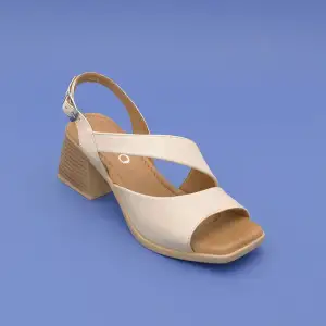 458 BLL Hakiki Deri Bayan Sandalet Bej