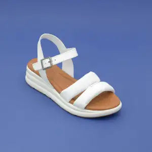 8207 IZZ Hakiki Deri Bayan Sandalet Beyaz