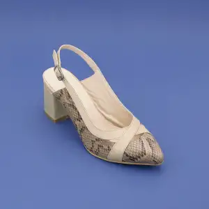 PYZ 738 Hakiki Deri Klasik Bayan Ayakkabı 7 cm Bej