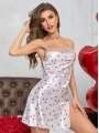 Kadın Beyaz Fuşya Kalp Desenli saten Gecelik 2219