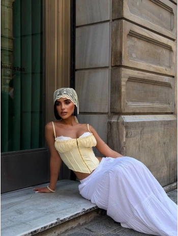 Göğüs Detaylı Korse 1826