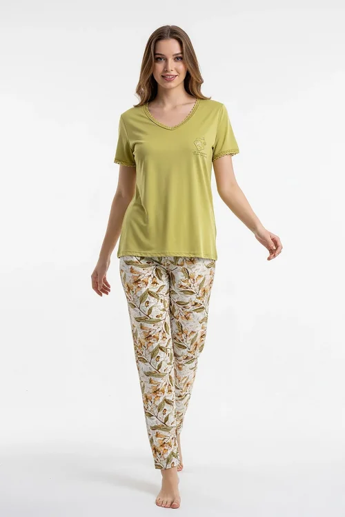Kadın % 100 Ring Viskon V Yaka Altı Desenli Kısa Kol Pijama Takımı
