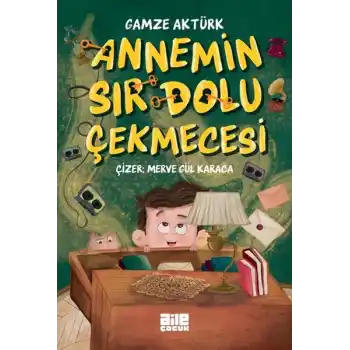 Annemin Sır Dolu Çekmecesi