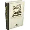 Her Güne Bir Soru: Üniversiteliler İçin (Ciltli)