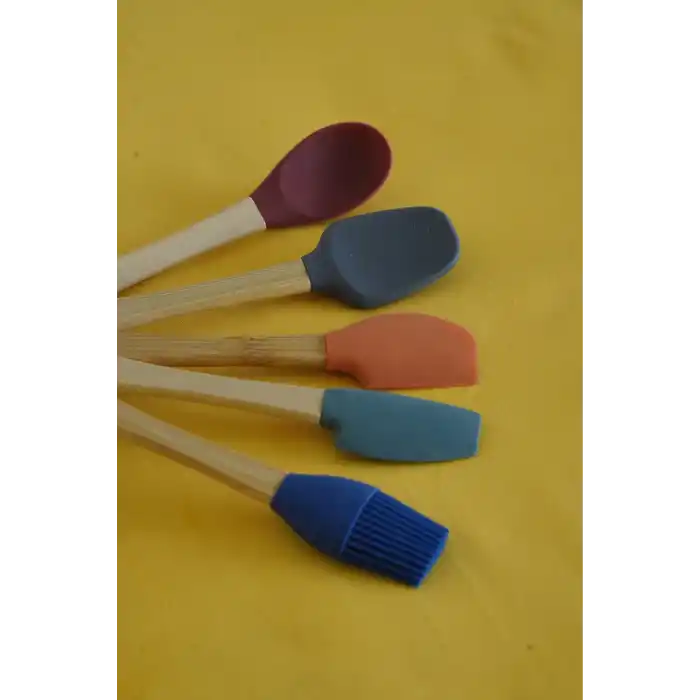 Bambu Saplı Silikon Mutfak Seti
