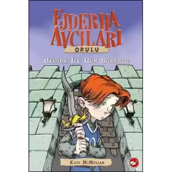 Ejderha Avcıları Okulu 1  Okulda İlk Gün Süprizi