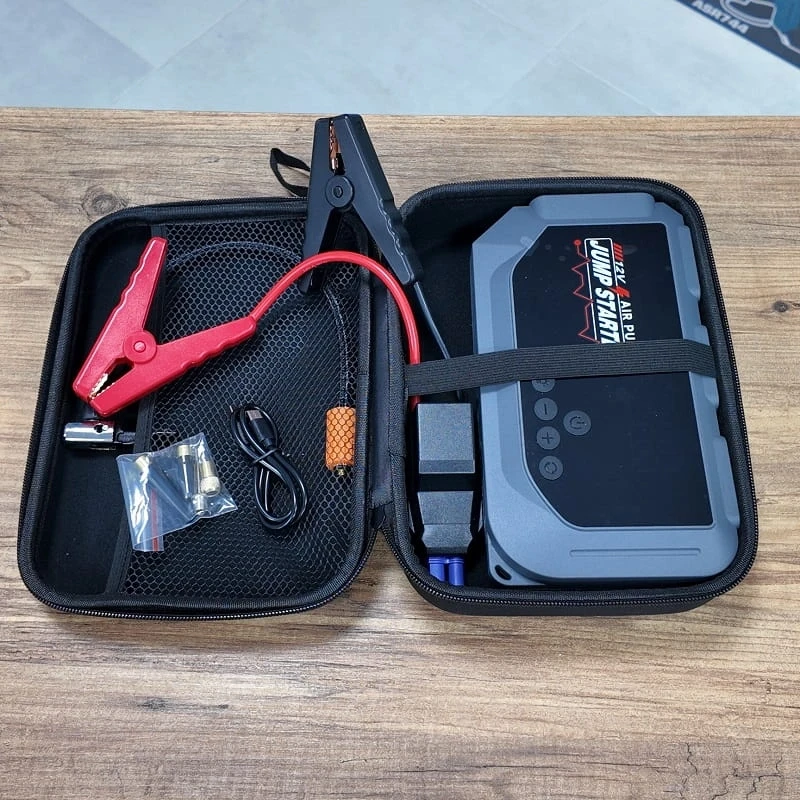 16.000 Mah Hava Kompresörlü Akü Takviye Cihazı Hızlı Şişirme El Feneri Akım Korumalı Taşınabilir Powerbank