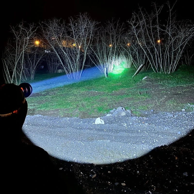 50W 2500 Lümen Nokta Led Aydınlatma Profesyonel Kafa Feneri 10 Saat Çalışma Süresi