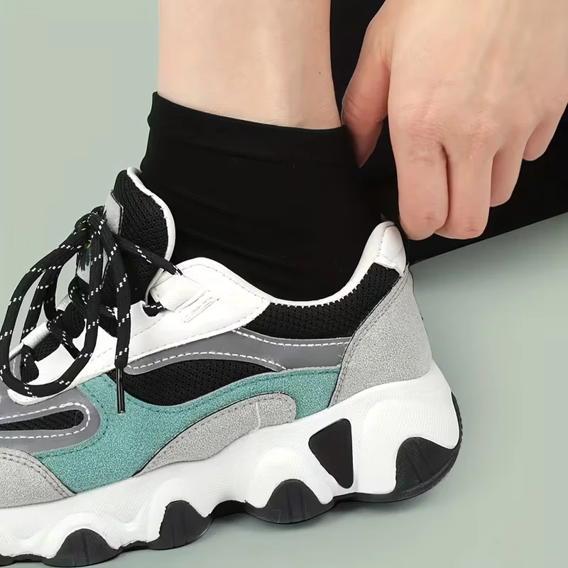 Siyah 1 Çift Silikon Nemlendirici Topuk Çorabı Çatlak Nasır İçin Nemlendirici Topuk Çatlak Giderici Çorap