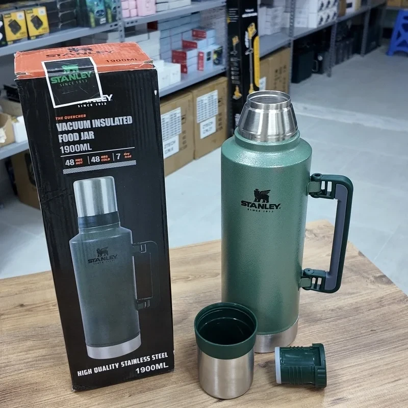 Stanley The Legendary Classic Bottle 1.9 Litre Classic Termos