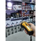 Profesyonel 10W 1000 Lümen Dijital Ekran Şarjlı El feneri Su Geçirmez Çift Işıklı Kambur Fener