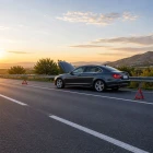 Lüx Çantalı Trafik Seti İlk Yardım Seti 1 Kg Yangın Söndürme Tüplü Tüvtürk Uyumlu