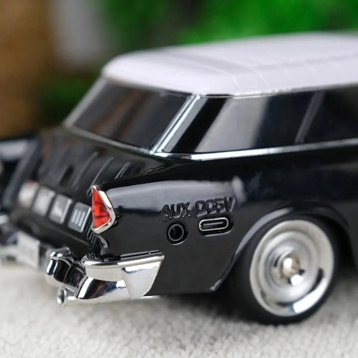 1955 Model Klasik Araba Bluetooth Hoparlör Speaker 10 Watt Fm Radyo Sd Kart USB Siyah