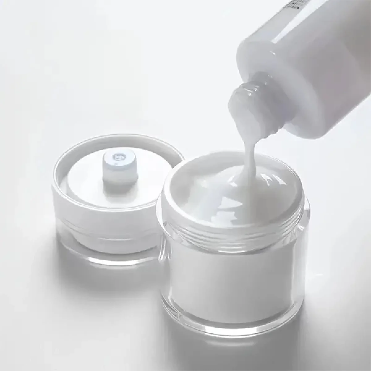 Doldurulabilir Vakumlu Pompalı Krem Fondoten Sıvı Kozmetik Şişesi