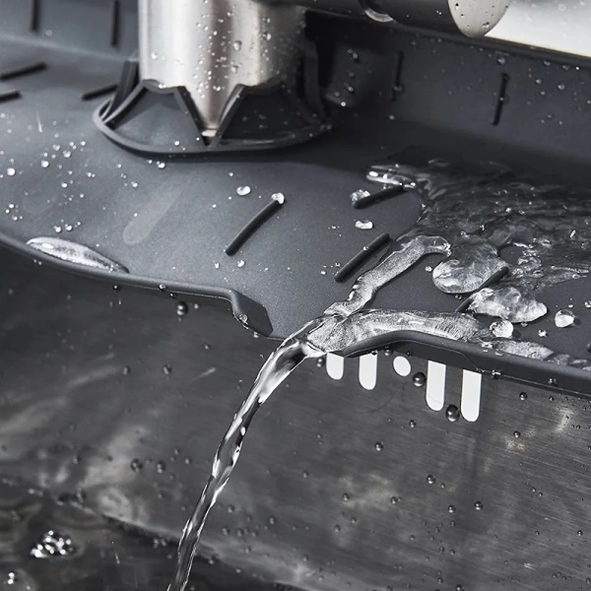 Mutfak Banyo Su Tutucu Musluk Matı Süngerlik