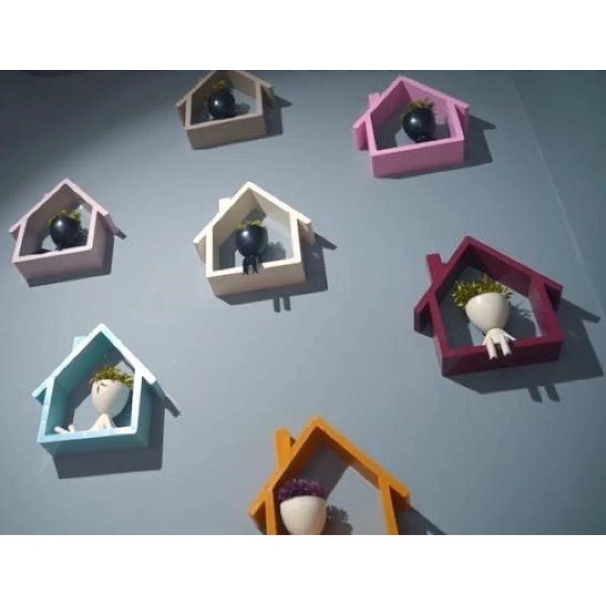 Ev Şekilli Dekoratif Duvar Rafı Pembe