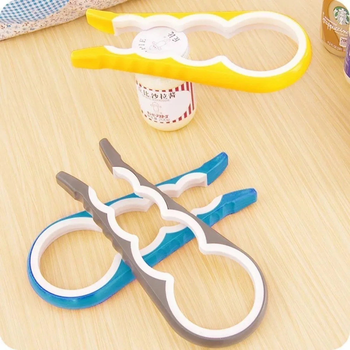 Kavanoz ve Şişe Kapak Açıcı Aparat