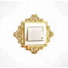 Dekoratif Pleksi Priz Kenarı Süsü Motifli Gold