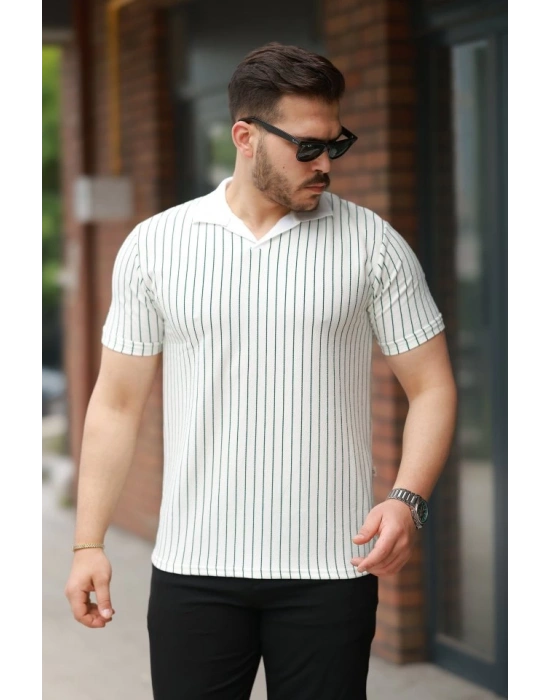 Erkek Yakalı çizgi Desenli Kısa Kollu Tişört
