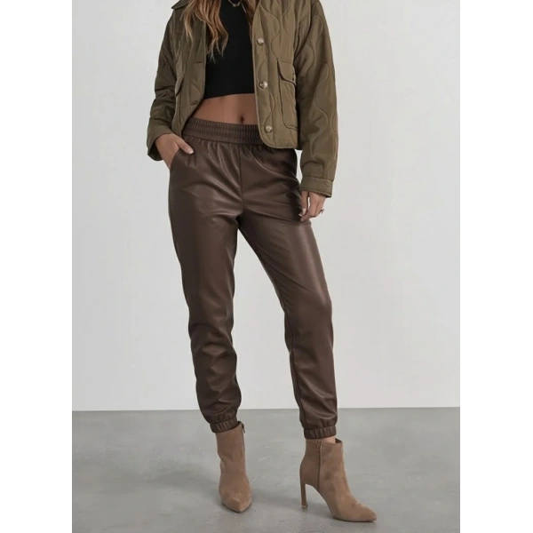 Kadın Yüksek Bel Lastikli önü Düğmeli Deri Pantolon