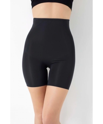 Anıl Kadın Paçalı Şort Korse