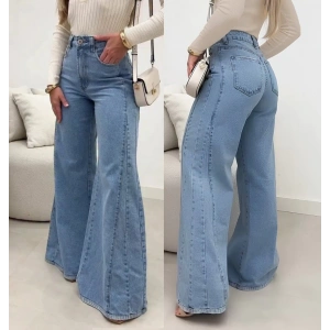 Kadın Yüksek Bel Paçaya Doğru Geniş Kesimli Kot Pantolon