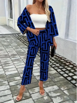 Kadın Uzun Kollu önü Açık Desenli Iki Iplik Ceket Ve Pantolon Ikili Takım