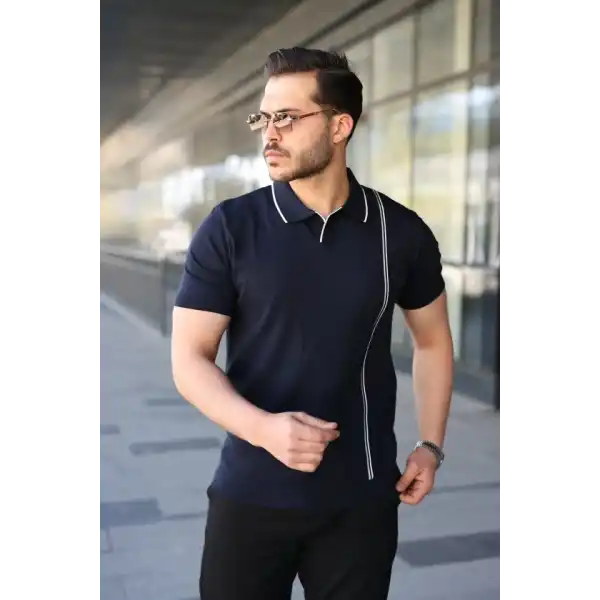 Erkek Çizgi Detaylı Yakalı Triko Tişört