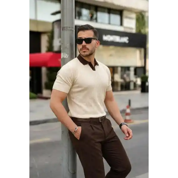Erkek Yaka Detaylı Desen Dokulu Triko Tişört